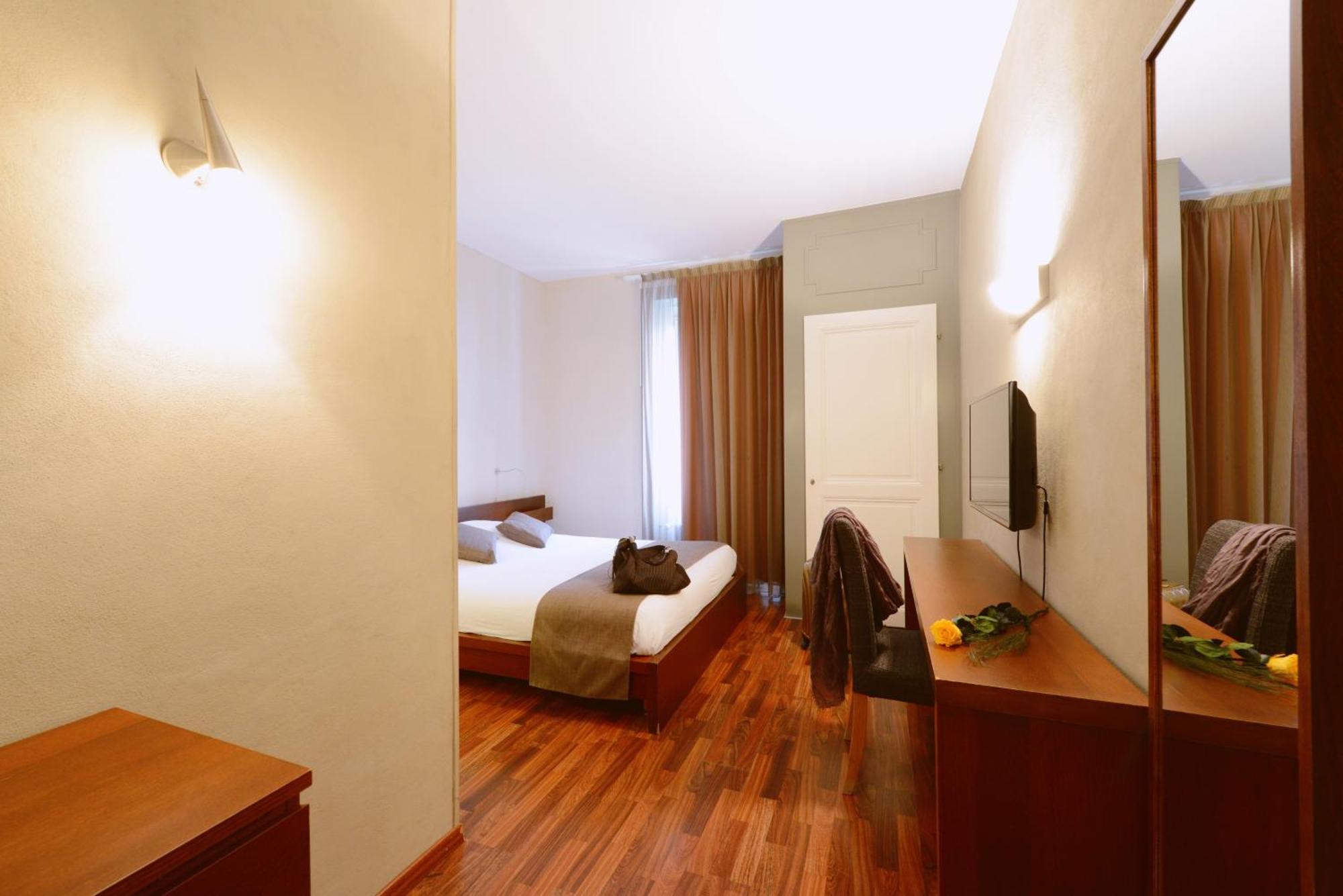 Hotel Du Marche Lausanne Phòng bức ảnh