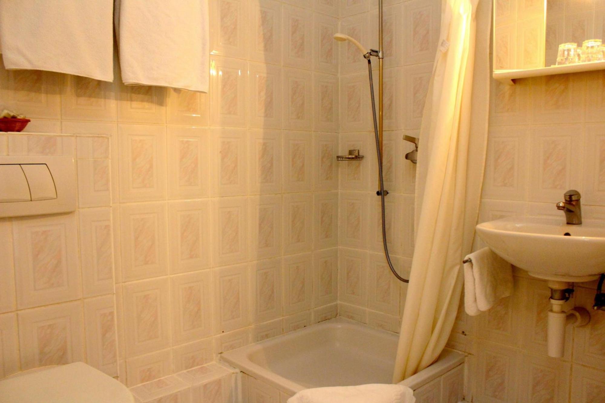 Hotel Du Marche Lausanne Phòng bức ảnh