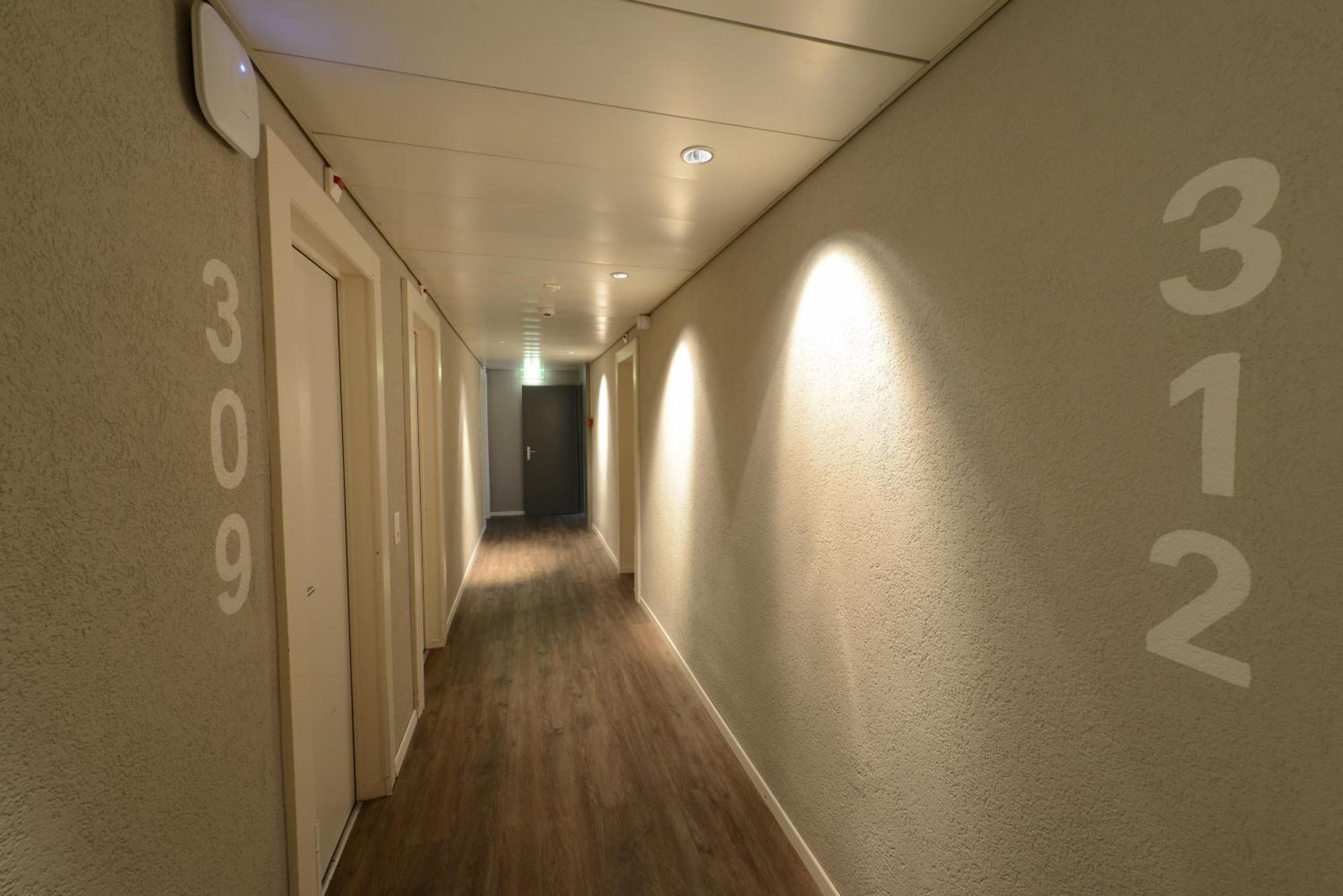 Hotel Du Marche Lausanne Ngoại thất bức ảnh